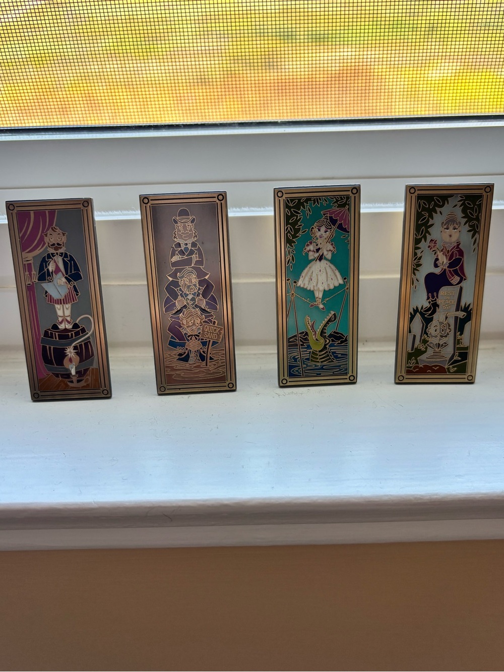 HARVEYS x Disney Haunted Mansion Pins VEUC